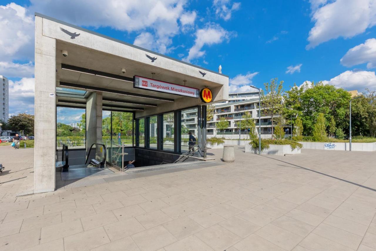 Metro Targowek Spacious Apartment With Parking By Noclegi Renters Warsaw Luaran gambar